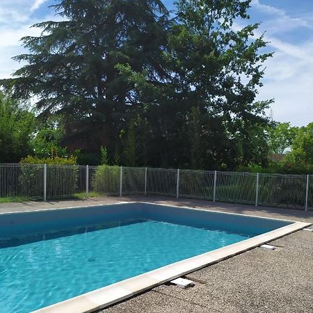 Au Levant De Marie Gaillac Exteriér fotografie